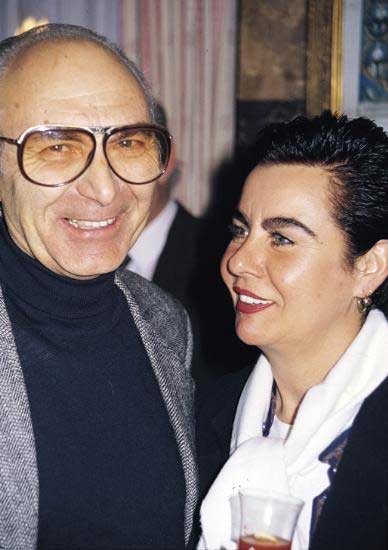 Ünlü yönetmen hastaneye kaldırıldı