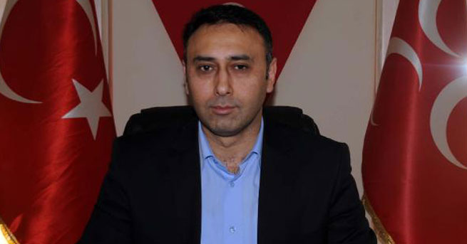 MHP'de istifa depremi