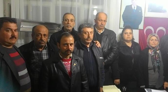 MHP'de toplu istifa!