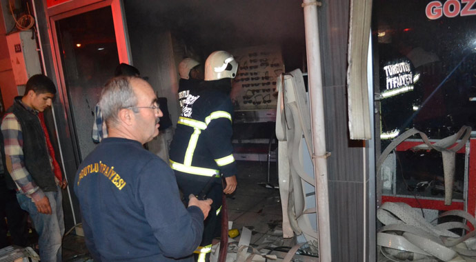 MHP'li başkanın iş yeri kül oldu
