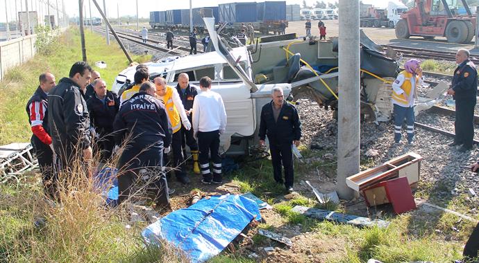 Mersin'de ölenlerin kimlikleri belli oldu