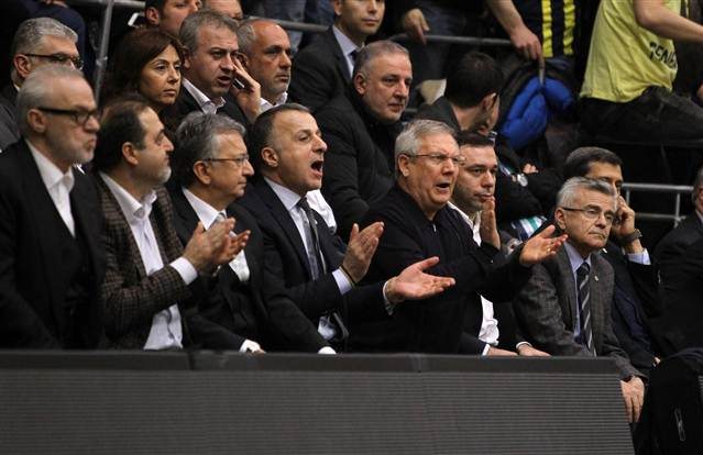 Fenerbahçe 63 - 52 Galatasaray Odeabank