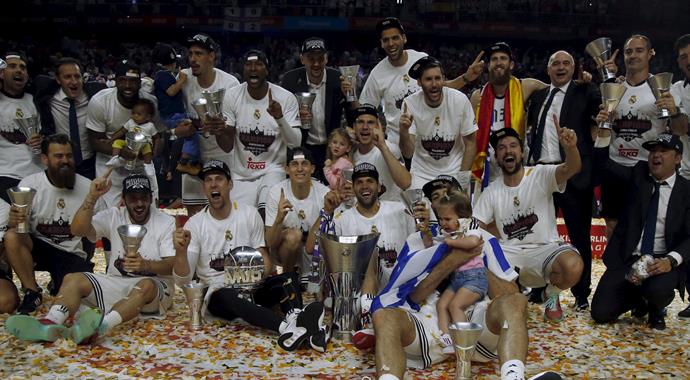 Real Madrid 20 yıl sonra şampiyon