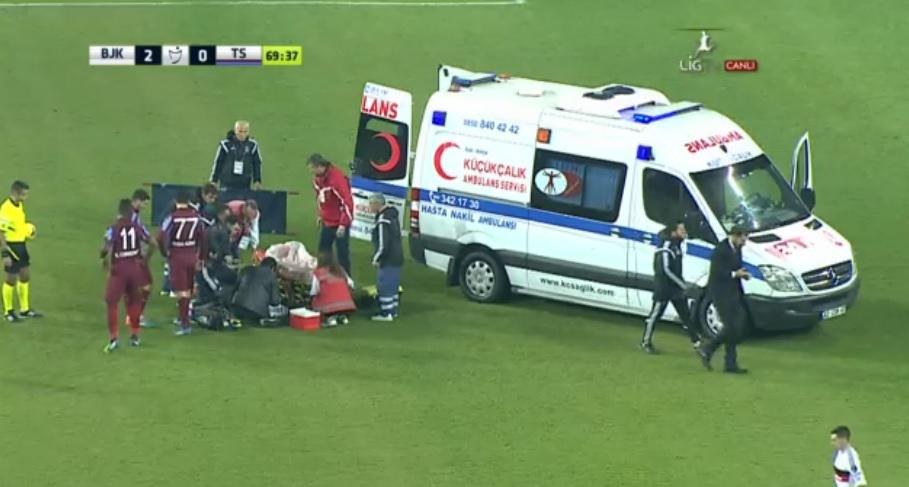 Mustafa Pektemek'ten kötü haber!