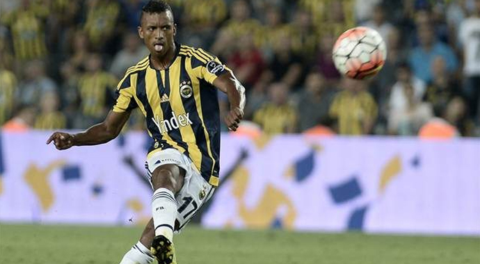 Fenerbahçe, Galatasaray'ın bonservis rekorunu kırdı