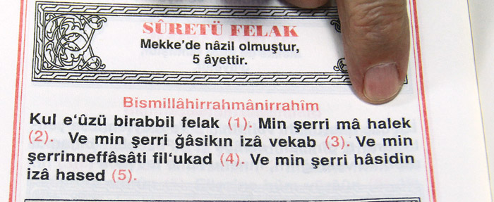 Gözünü para bürüyenler insanları istismar ediyor