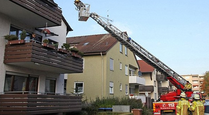 Beş yıldır yıkanmayan adamı böyle kurtardılar