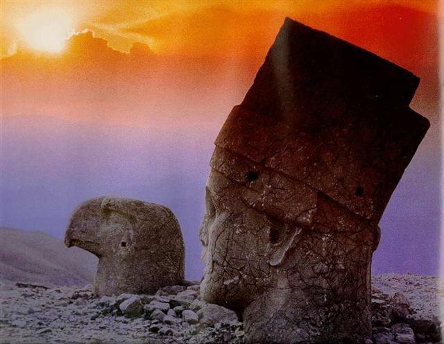 Tarkan 'Nemrut'u tanıtacak