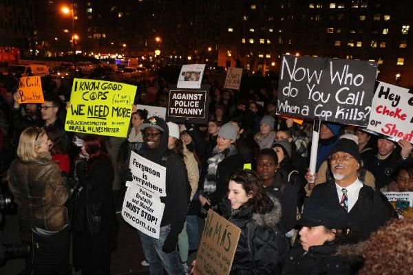 Amerikalılar adalet için New York'u işgal etti