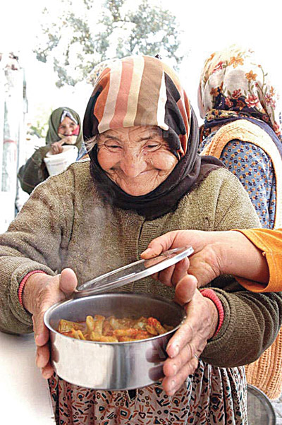 'Mutluluğun fotoğrafı'ndaki Hatice Nine