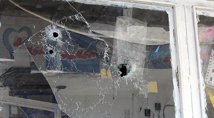 Polis ile PKK'lılar arasında çatışma çıktı