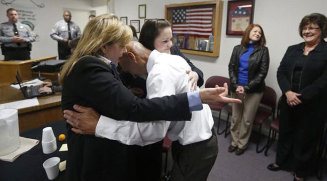 Ömrünün yarısını suçsuz yere hapiste geçirdi