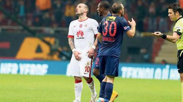 Sneijder'den skandal hareket!