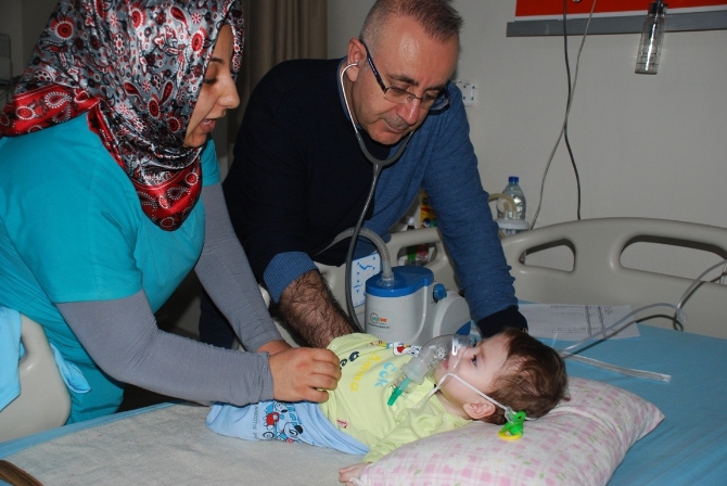 Ailesi onu hastanede bırakıp gitti!