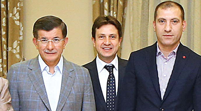 Başbakan'la her telden: 'Millet hoca biz talebeyiz'