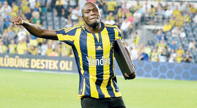 Moussa Sow veda maçında gözyaşlarını tutamadı, 'Sizi unutamam'