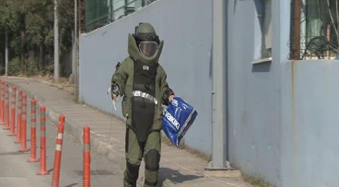 Polis merkezinde bomba paniği!