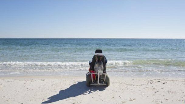 Amerikalı kadın yüz yaşında ilk kez denizi gördü