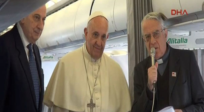 Papa'dan Türkiye'ye büyük övgü