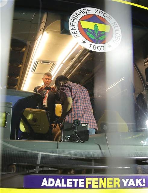Fenerbahçe otobüsünde bomba araması!