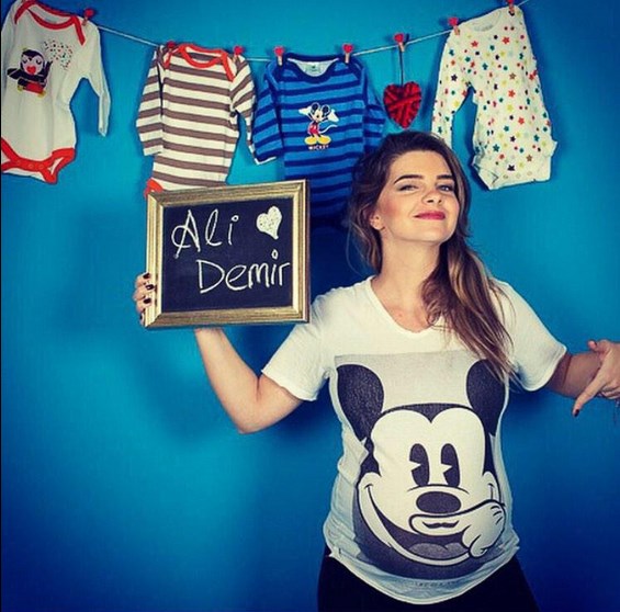 Pelin Karahan bebeği için geri sayımda