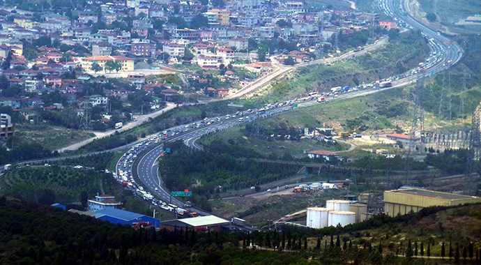Trafik vatandaşları çileden çıkardı! Geri dönüyorlar