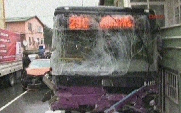 Sarıyer'de feci kaza, 2 ölü 8 de yaralı var