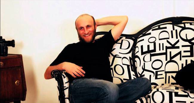 Cem Yılmaz oyuncu kadrosunu değiştirdi!