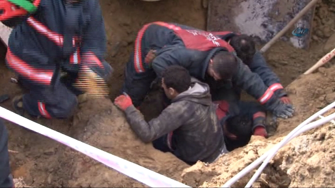 AVM inşaatında can pazarı