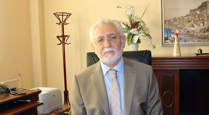 Prof. Dr. Serdar Bedii Omay görevden alındı