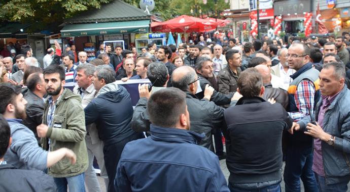 Kütahya'da karşıt görüşlü gruplar arasında kavga