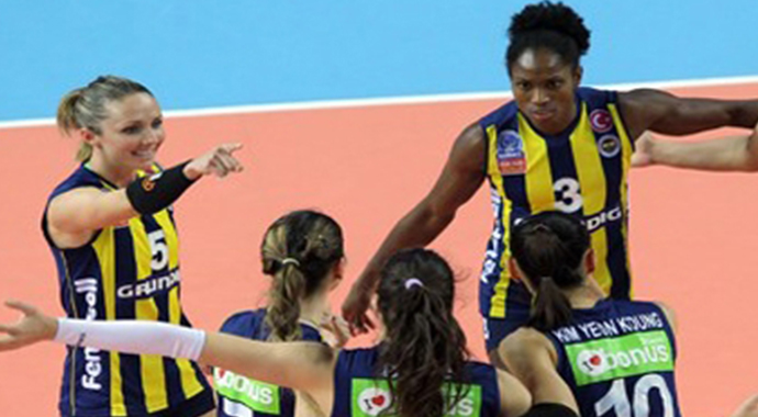 Derbide gülen Fenerbahçe oldu