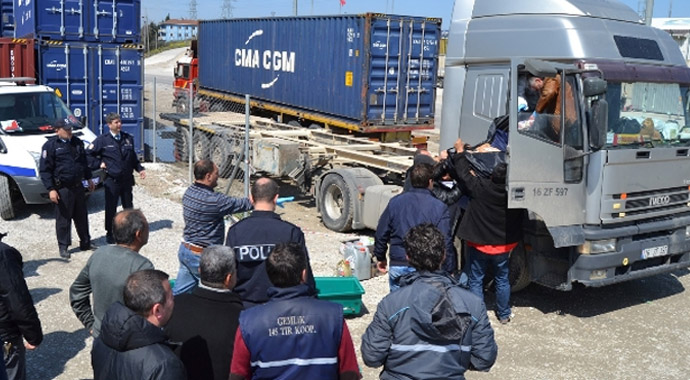 Ekmek teknesinde ölü bulundu