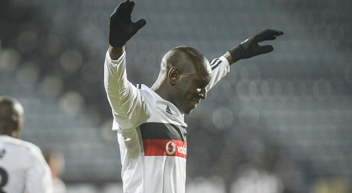 Mustafa Denizli'den Demba Ba için şok sözler!