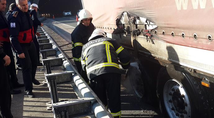 Tünelde tehlikeli yangın