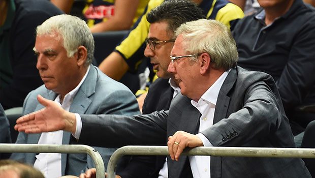 Aziz Yıldırım: Evladım bana bak!