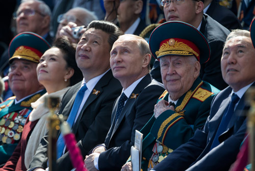 Sovyetler Birliği ruhu geri mi dönüyor?