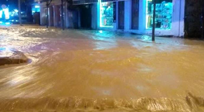 Dere taştı, Gökçeada göle döndü