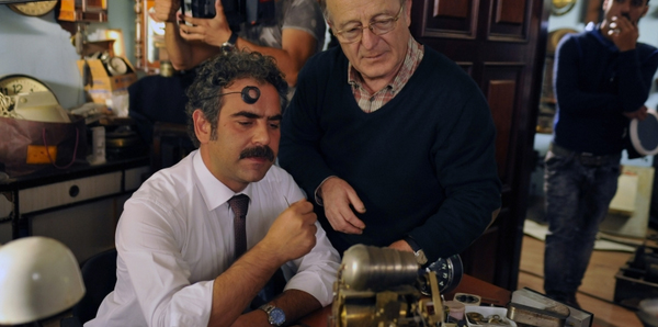 Reaksiyon dizisi, reytingini ikiye katladı