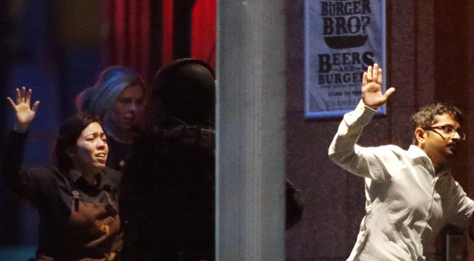 Sidney'deki rehine krizine polis müdahale etti: İki ölü