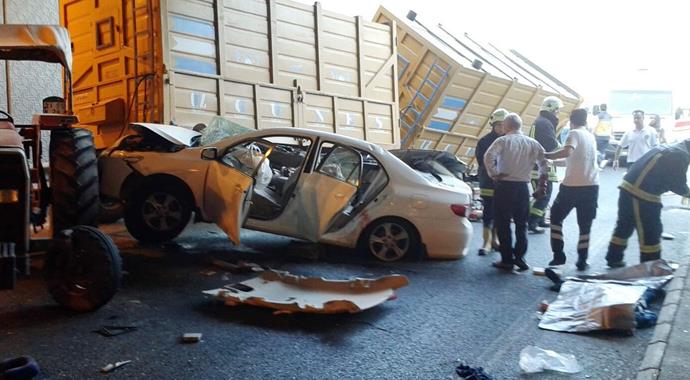 Trafik canavarı mesaide: 8 ölü, 6 yaralı