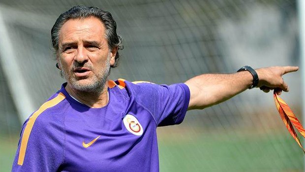 Galatasaray Prandelli'yi gönderdi