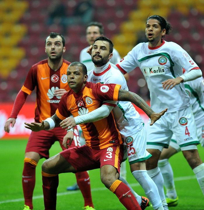 Galatasaray Arena'da Diyarbakır'a 2-0 yenildi (GS Diyarbakır özet)