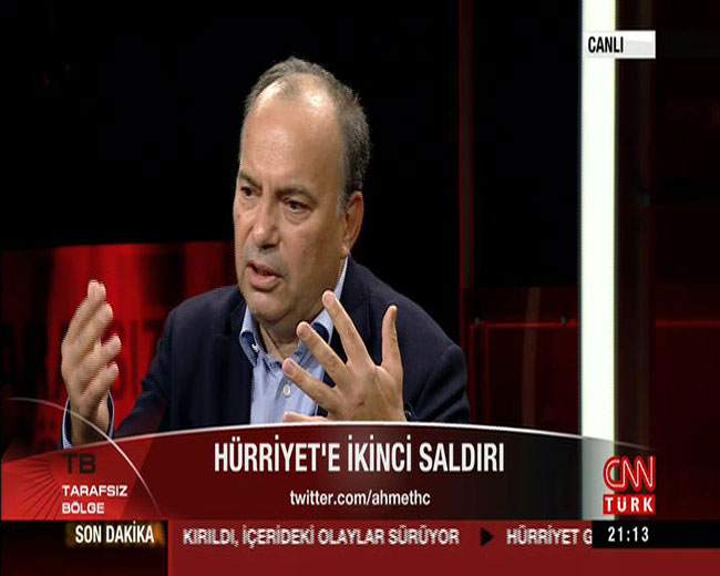 Hürriyet gazetesi binası ikinci kez protesto edildi