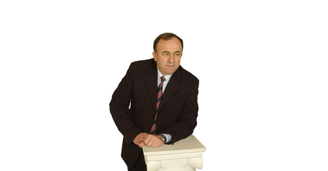 AK Parti'li Belediye Başkanı silahlı saldırıya uğradı
