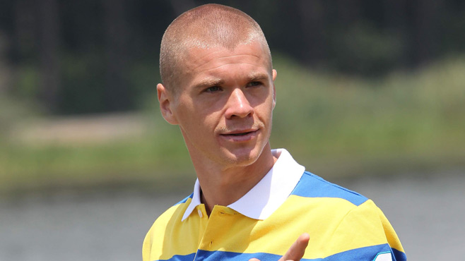 Yıldız futbolcu kaza geçirdi