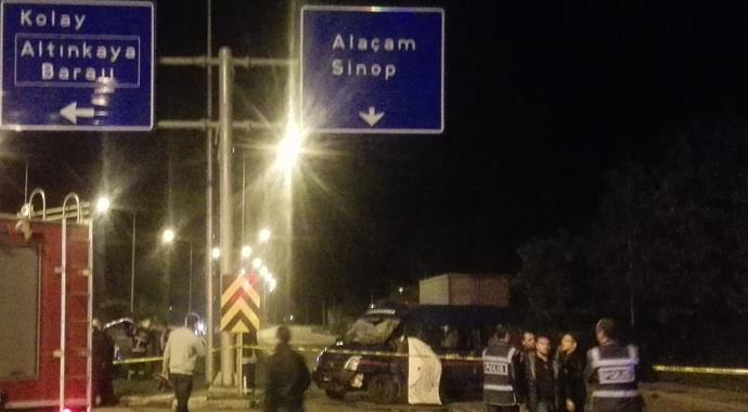 Askeri araç otomobille çarpıştı: 1 şehit, 5 yaralı