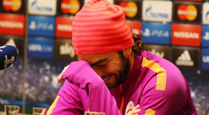 Fıkra gibi basın toplantısı