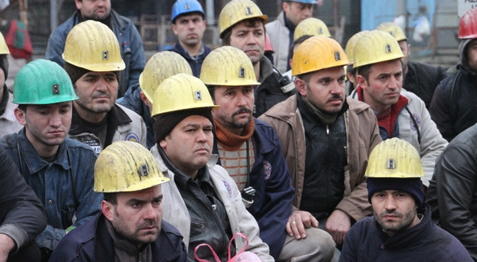 103 madenci dualarla anıldı