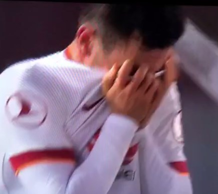 G.Saraylı genç yıldızın gözyaşları!